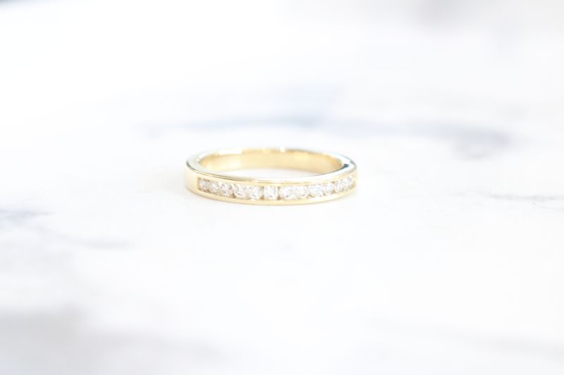 14kt Yellow Gold .27ct 13 Round Diamond Channel Band 