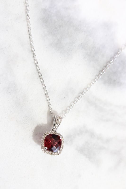 10kt White Gold Cushion Cut Checkerboard Garnet .13ct Diamond Halo Pendant 