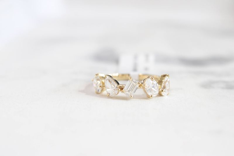 18kt Yellow Gold 1.38ct 5 Diamond Multishape Ring 18kt Yellow Gold 1.38ct 5 Diamond Multishape Ring