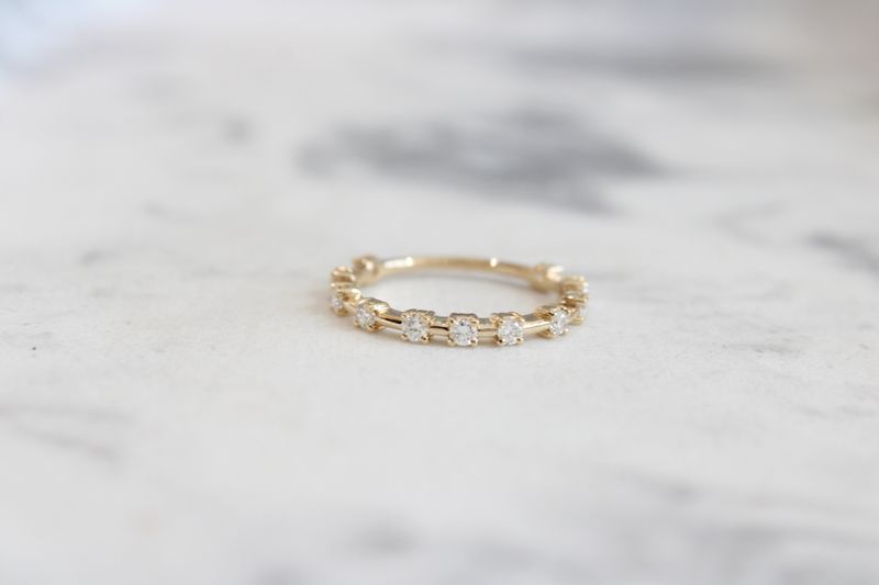 14kt Yellow Gold .35ct 11 Scattered Diamond Band 