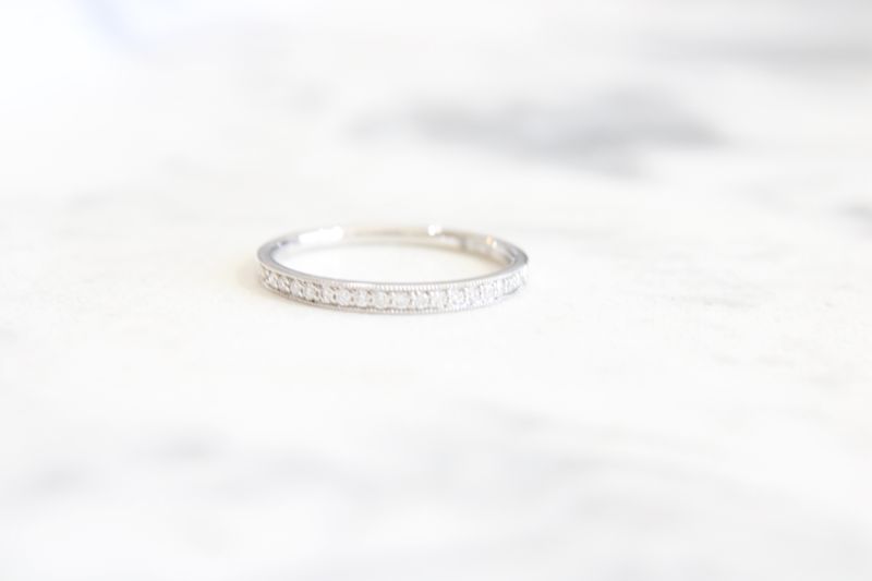 18k white gold diamond wedding band 17 diamonds at .11 carat