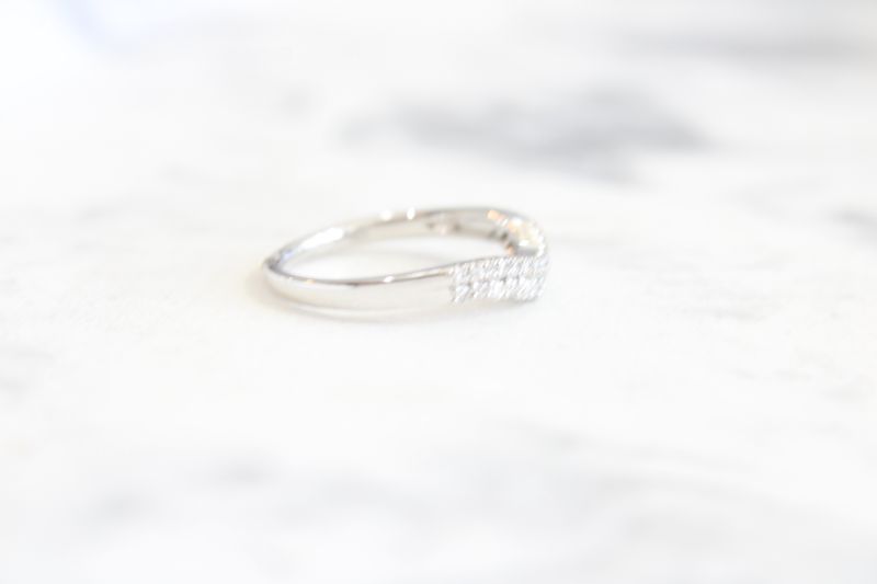 14k white gold double diamond wedding band 30 diamonds at .26 carats