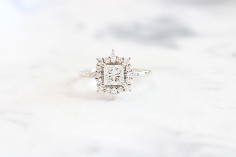 14K Princess Cut 7/8 carat with 4 Marquis plus 12 Brilliant Diamonds 1 1/8 total weight 