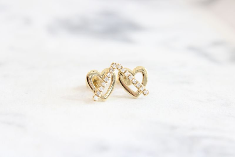 14K Yellow Gold Heart and Diamond Bar Stud Earrings 1/8 TCW