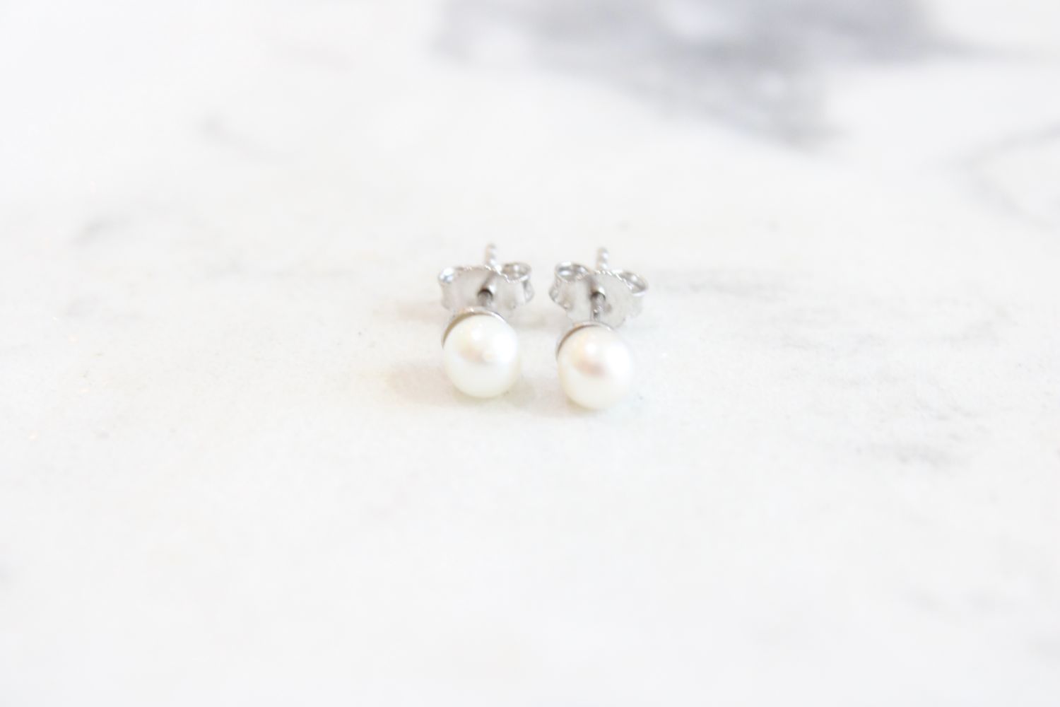 Sterling Silver Pearl Stud Earrings 4mm