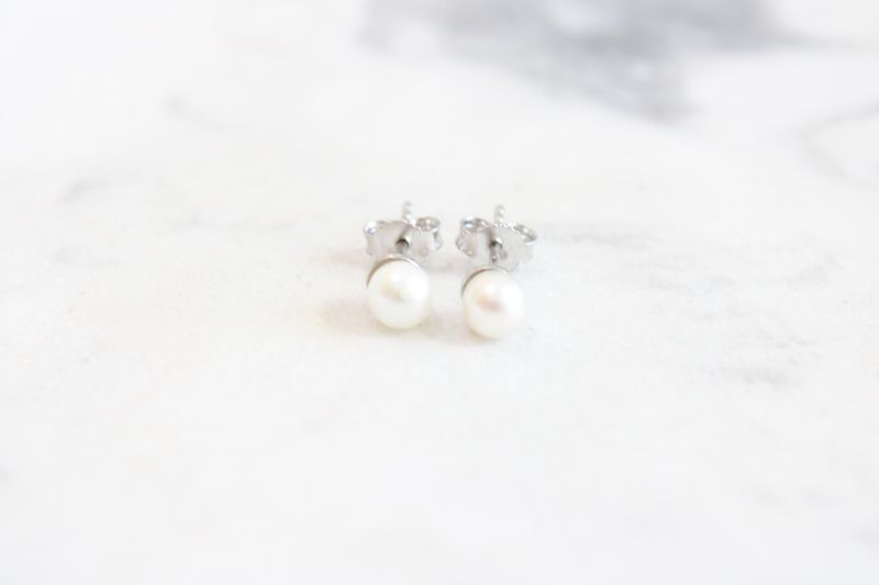 Sterling Silver Pearl Stud Earrings 4mm