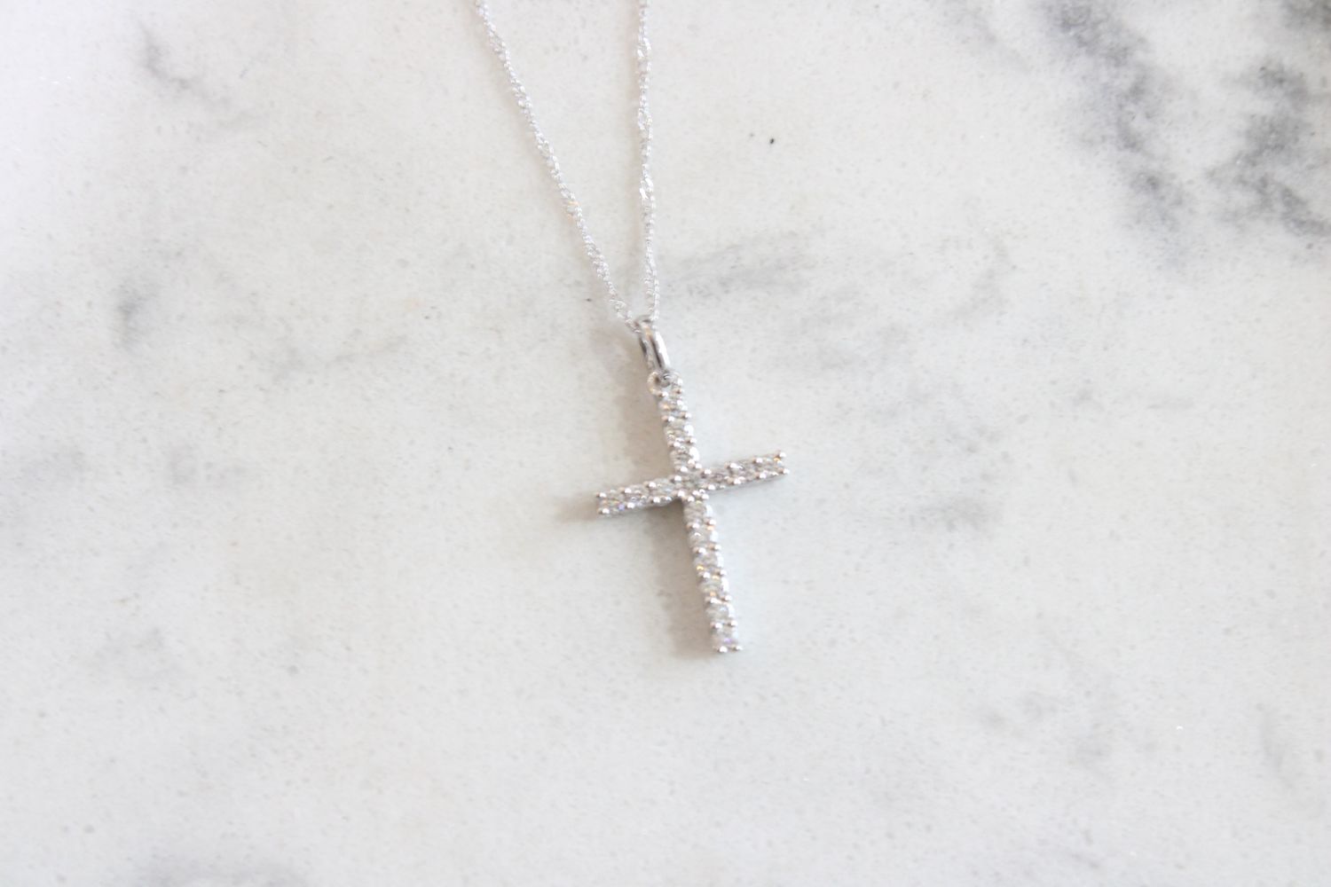 14K White Gold Round Diamond Cross Pendant 1/5 CTW