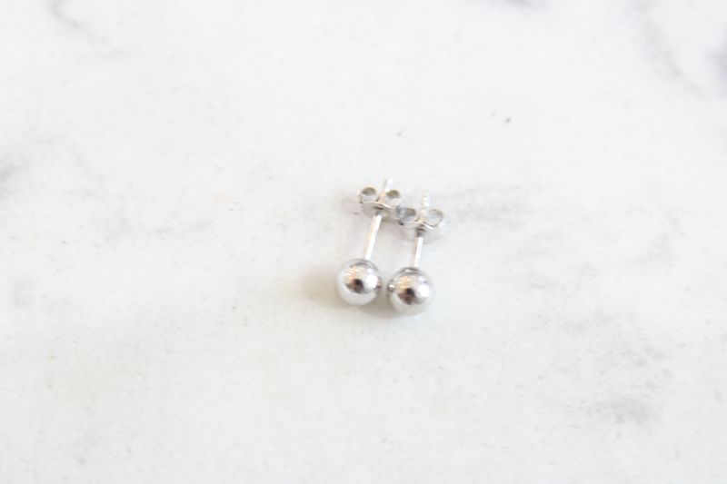 14K White Gold 4mm Ball Studs