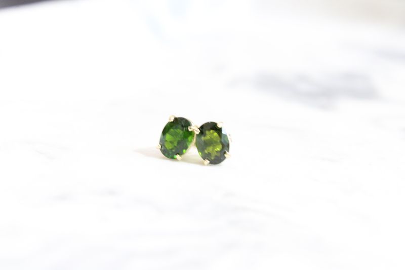 14kt Yellow Gold 8x6mm Green Tourmaline Stud Earrings