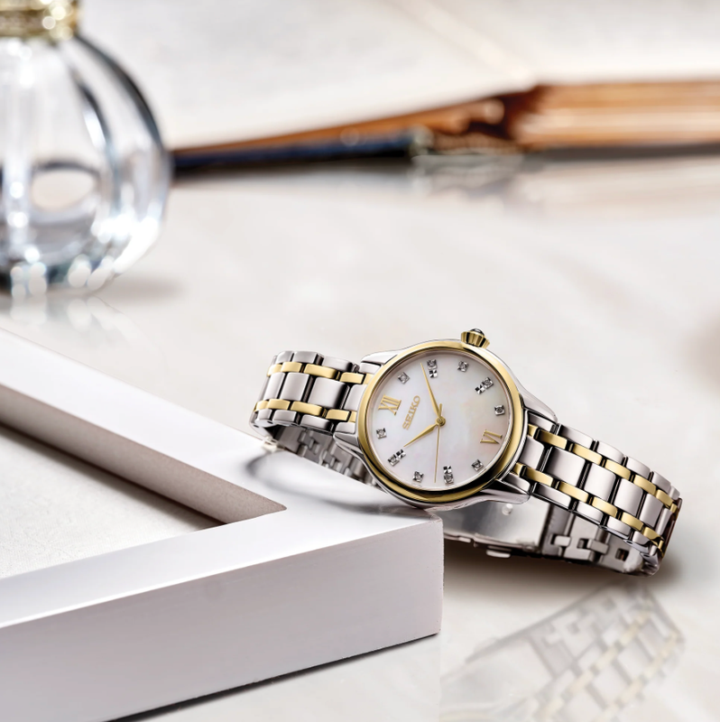Diamonds SS TT Quartz Mother of Pearl Dial