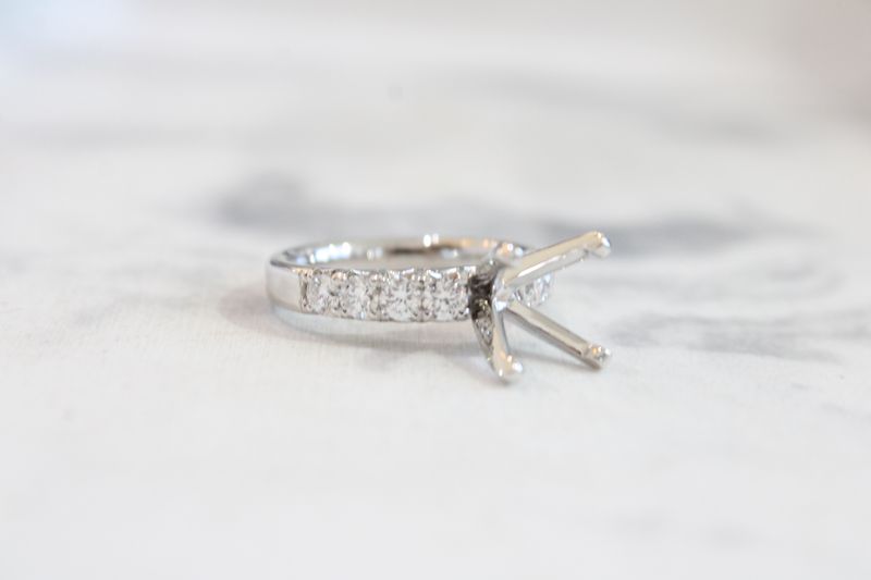 18K White Gold Diamond Mounting With 8 Diamonds .86CT
