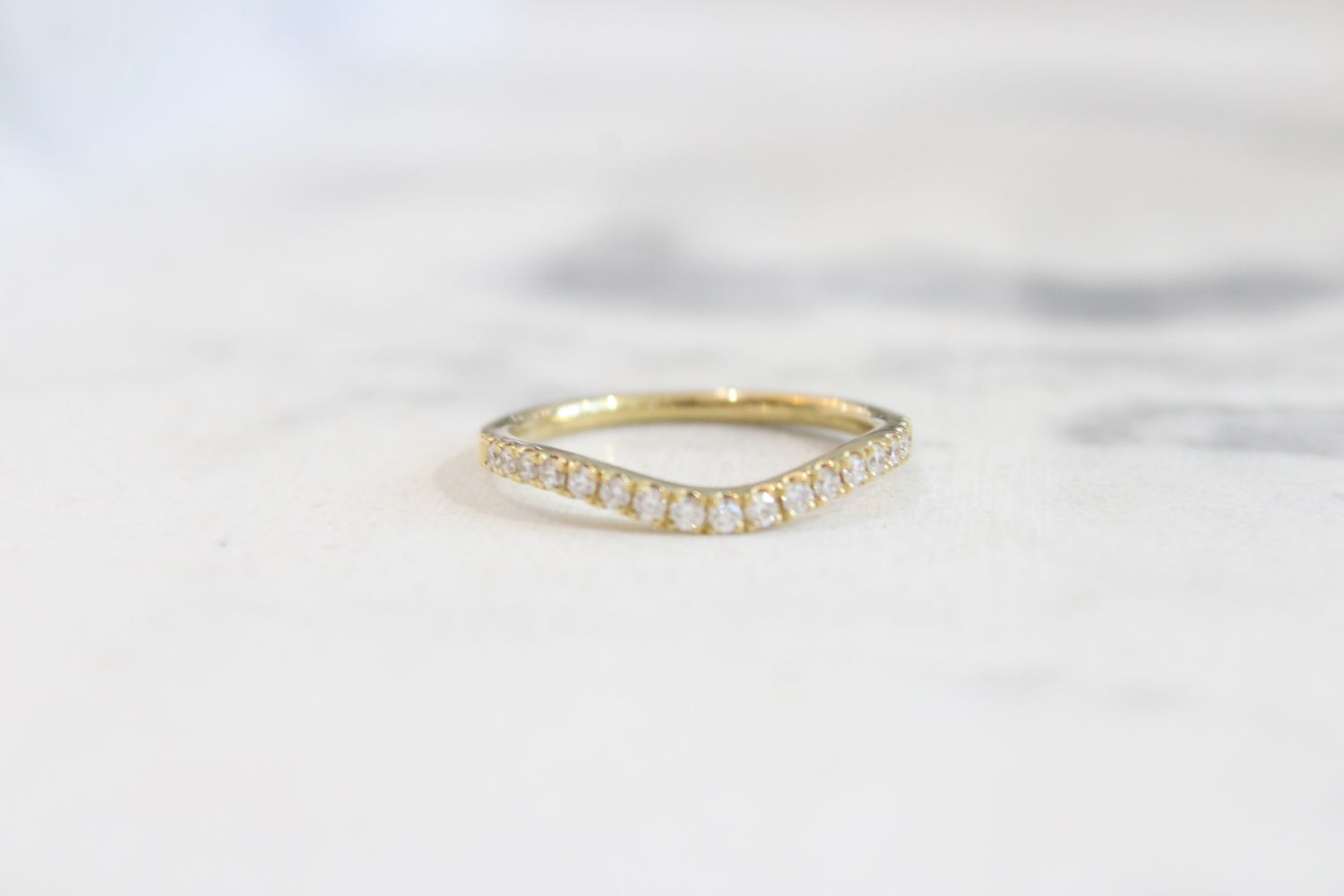 18K Yellow Gold Curved Diamond Band 17 Diamonds .21 CT 18K Yellow Gold Curved Diamond Band 17 Diamonds .21 CT