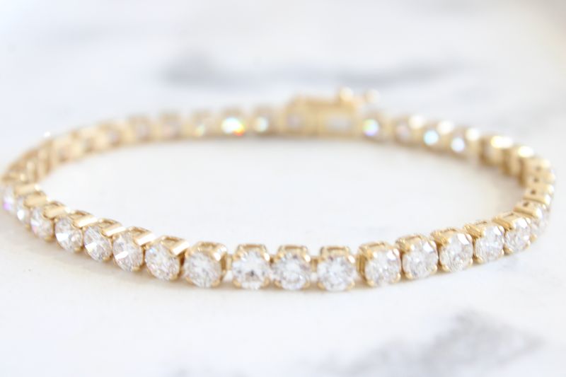 14K Yellow Gold Lab Grown Diamond Tennis Bracelet 10.02 TCW 14K Yellow Gold Lab Grown Diamond Tennis Bracelet 10.02 TCW