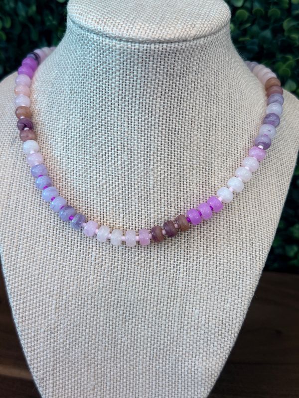 Pink Ombre Bead Necklace Pink Ombre Bead Necklace