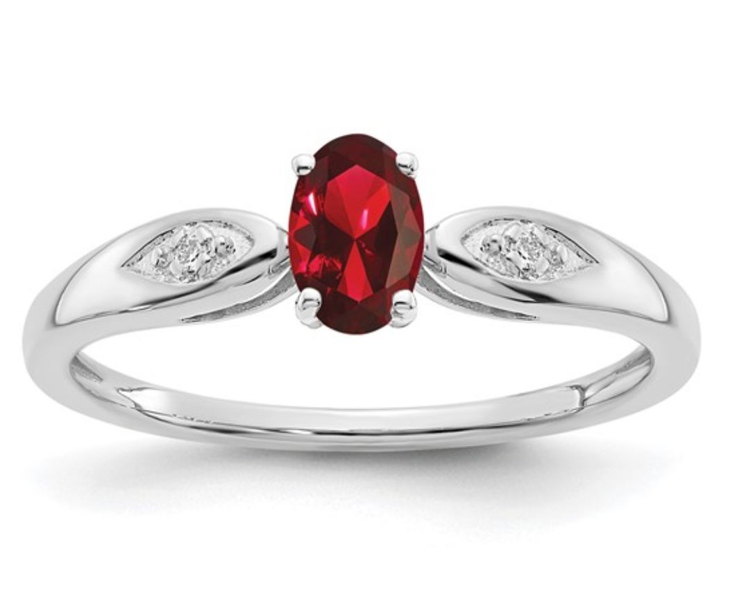 14k White Gold Garnet and Diamond Ring 14k White Gold Garnet and Diamond Ring