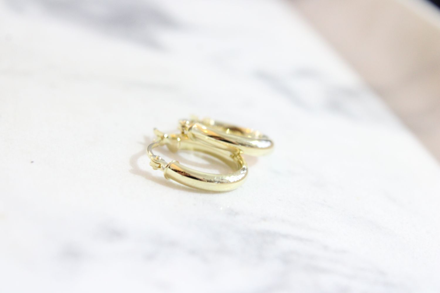 10k Round Tube Hoop Earrings 10k Round Tube Hoop Earrings