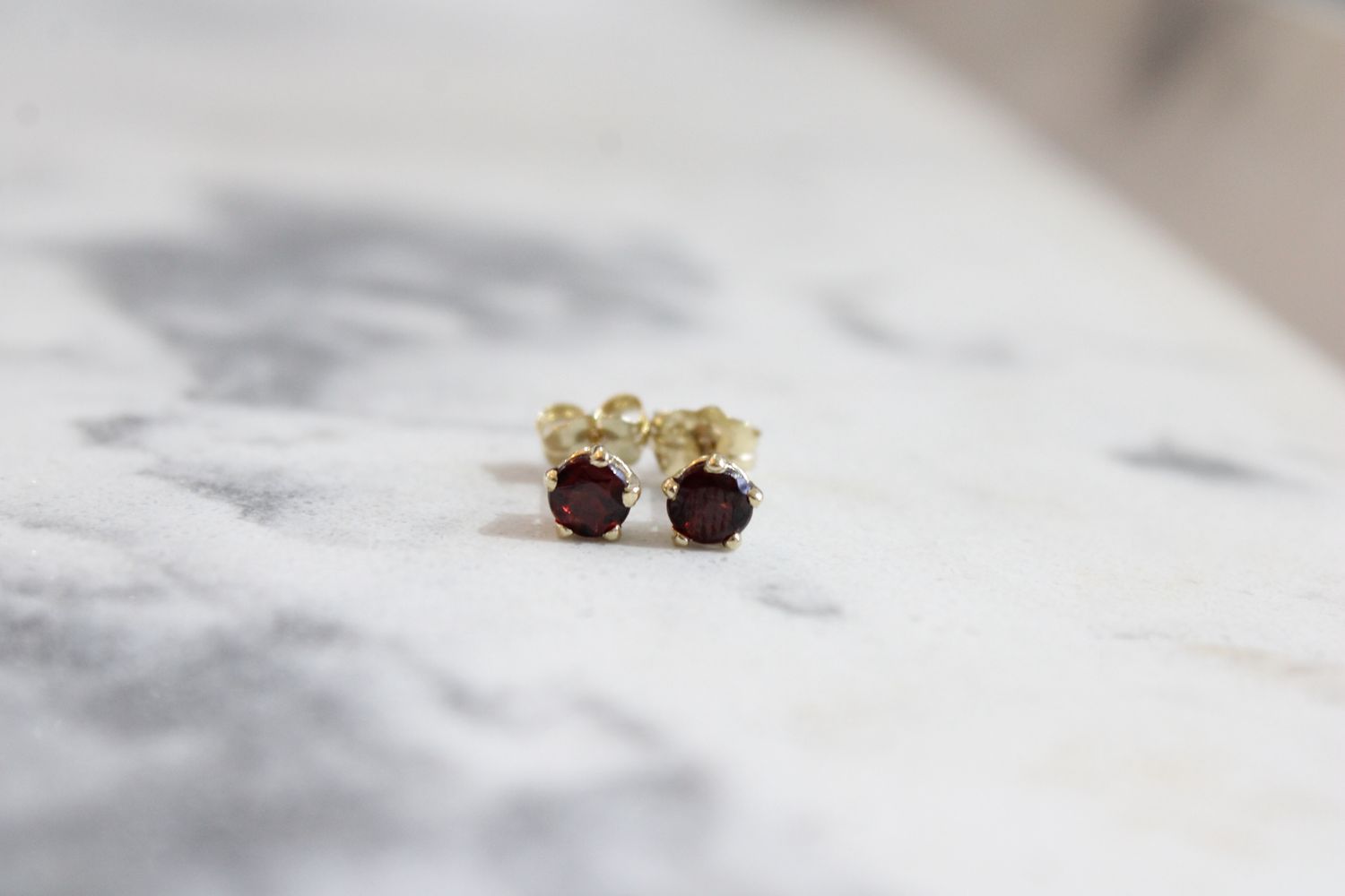 14k Yellow Gold Garnet (January) Stud Earrings 14k Yellow Gold Garnet (January) Stud Earrings