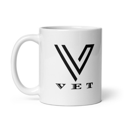 VET Glossy Mug