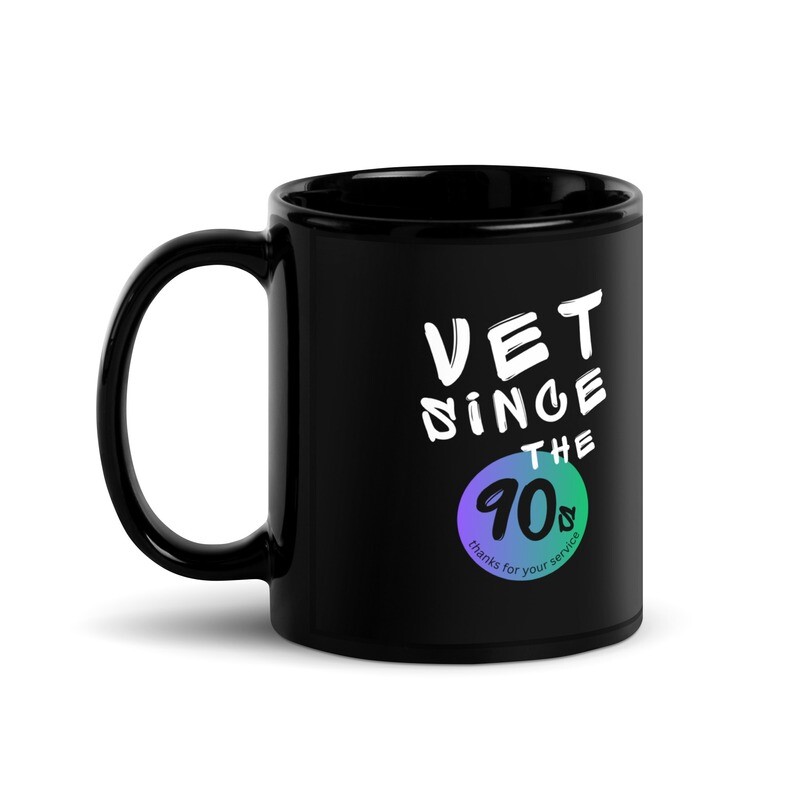 Vet Since 90s Glossy Mug