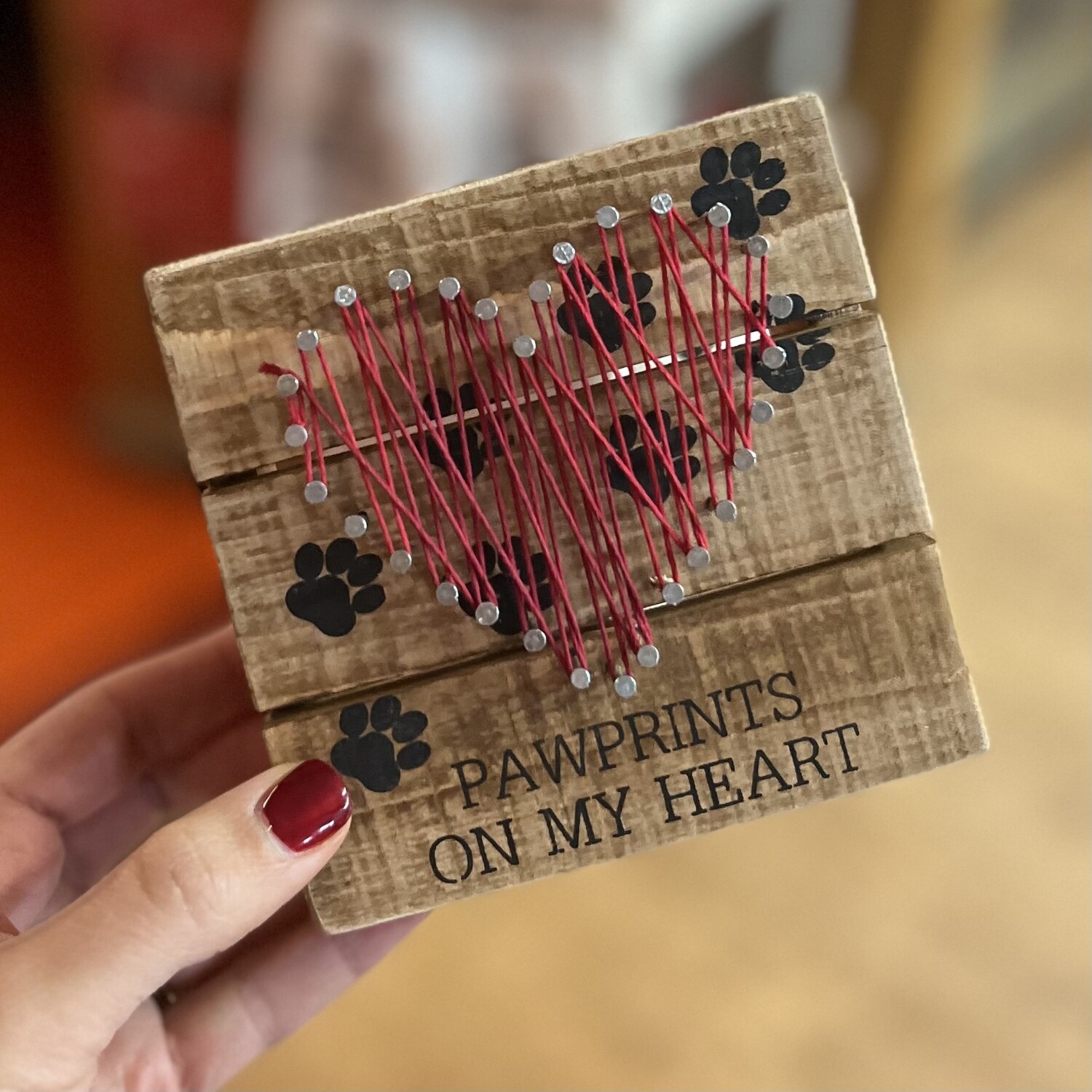 String Art - Pawprints String Art - Pawprints