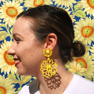 ELLIE MAY HANDMADE BEE FLOWER STUDS ELLIE MAY HANDMADE BEE FLOWER STUDS