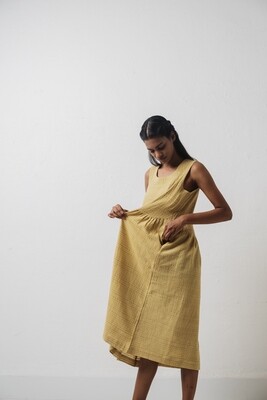 SALT MANGO TREE MARIGOLD YELLOW PLEATED DRESS SIZE S SALT MANGO TREE MARIGOLD YELLOW PLEATED DRESS SIZE S