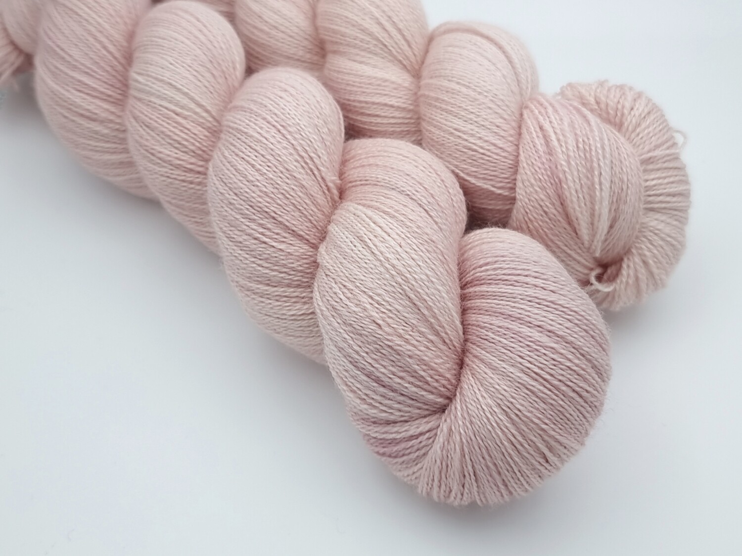 Naked BFL/Silke Lace
