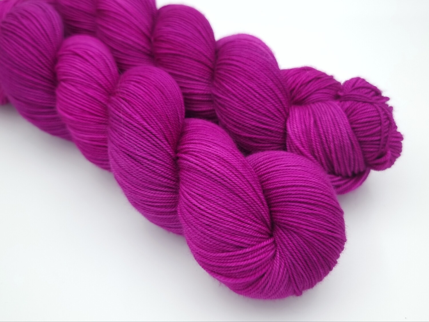 Mad Magenta Merino 