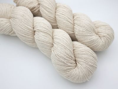 Undyed Raw Silk 400m/100 g