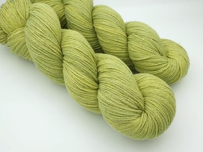 Spring Green Pure Raw Silk 400m/100 g