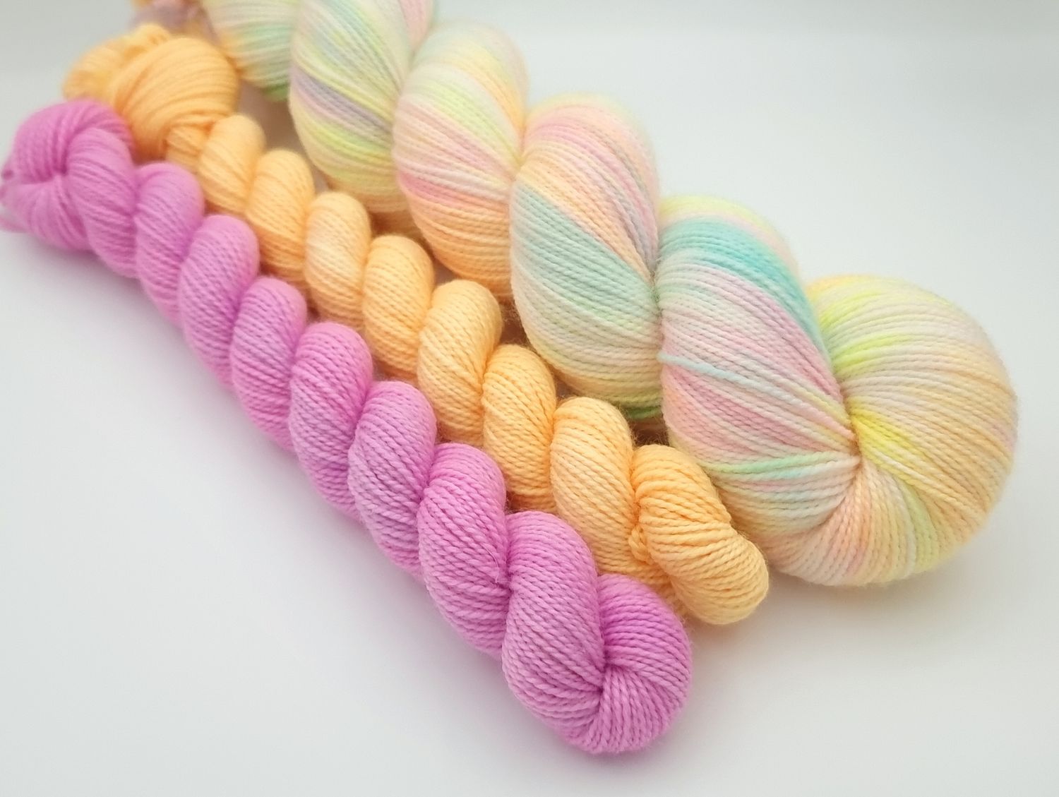 Pastel Pleasure Sock Set 100 g + 20 g +20 g