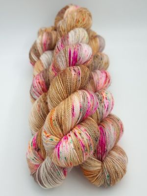 Gingerbread Sock 425m/100 g