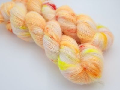 Mango Swirl Brushed Super Soft 50g/400 m