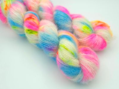 Bliss Brushed Super Soft 50g/400 m