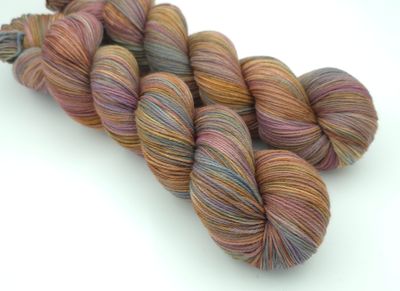 Rusella Ladybug on Organic Merino 400m/100g