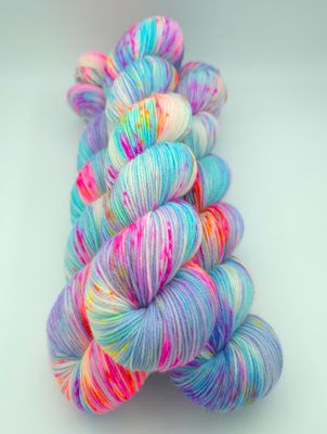 Waikiki Ladybug on Organic Merino 400m/100g