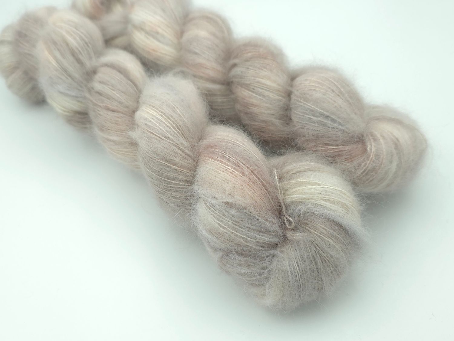 Powder Pile Suri Silk Fluff