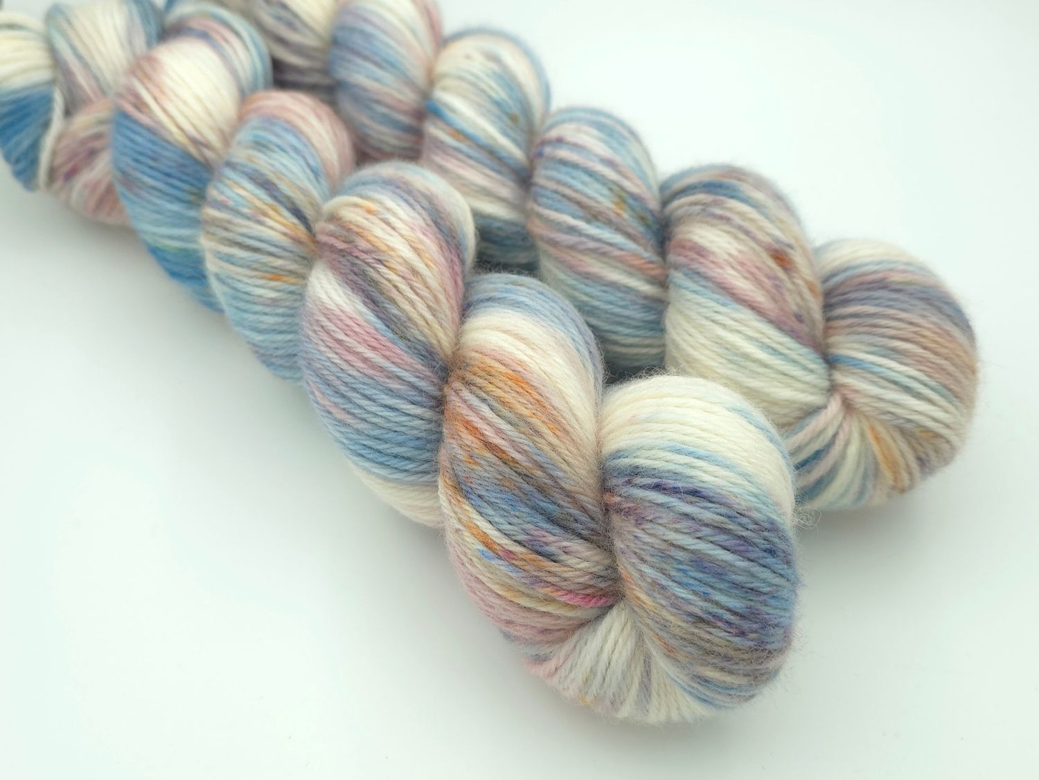 Beach Magic Ladybug on Organic Merino 225m/100g