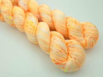 Mango Swirl Pure Mulberry Silk 400m/100g
