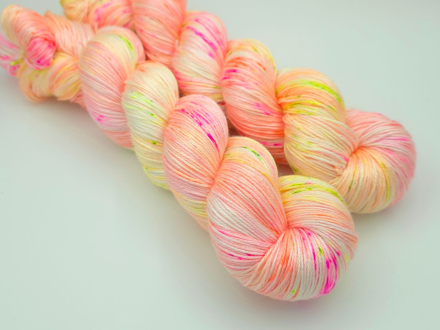 Ranunculus Pure Mulberry Silk 400m/100g