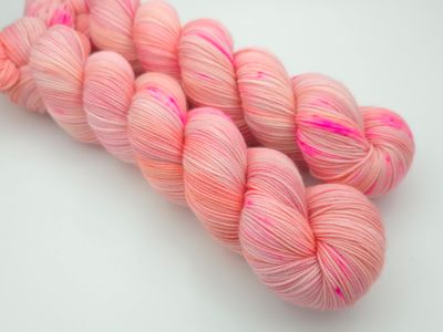 Sleeping Beayty Ladybug on Organic Merino 400m/100g