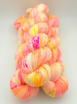 Ranunculus Ladybug Sock 425m/100 g