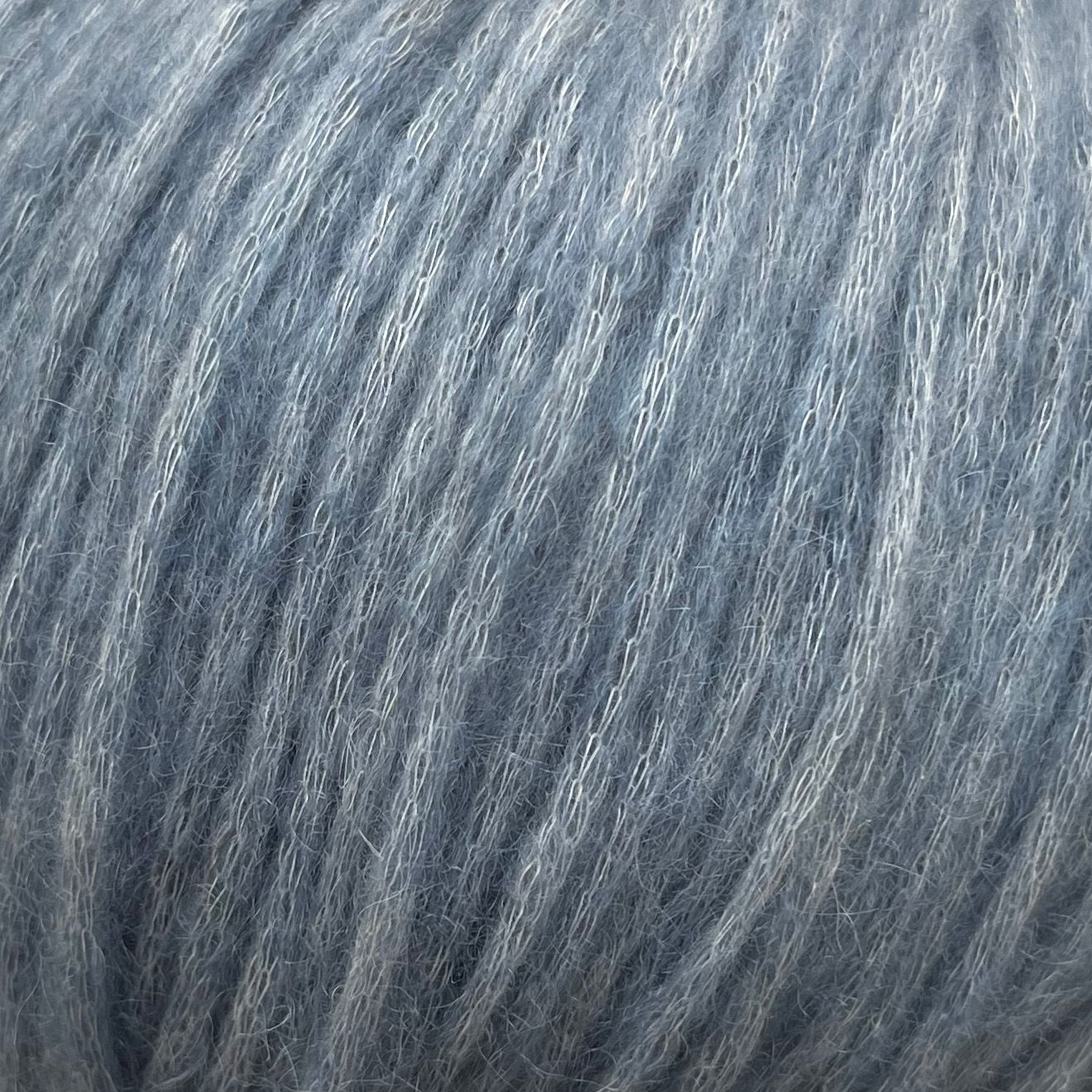 Støvet Blå Snefnug (snowflake) from Camarose 50g/110 m