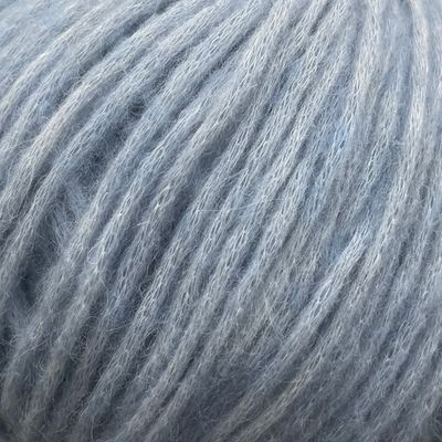 Lys Dueblå Snefnug (snowflake) from Camarose 50g/110 m