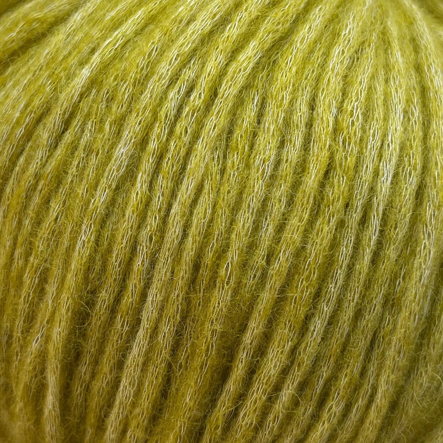 Mosgrøn (snowflake) from Camarose 50g/110 m