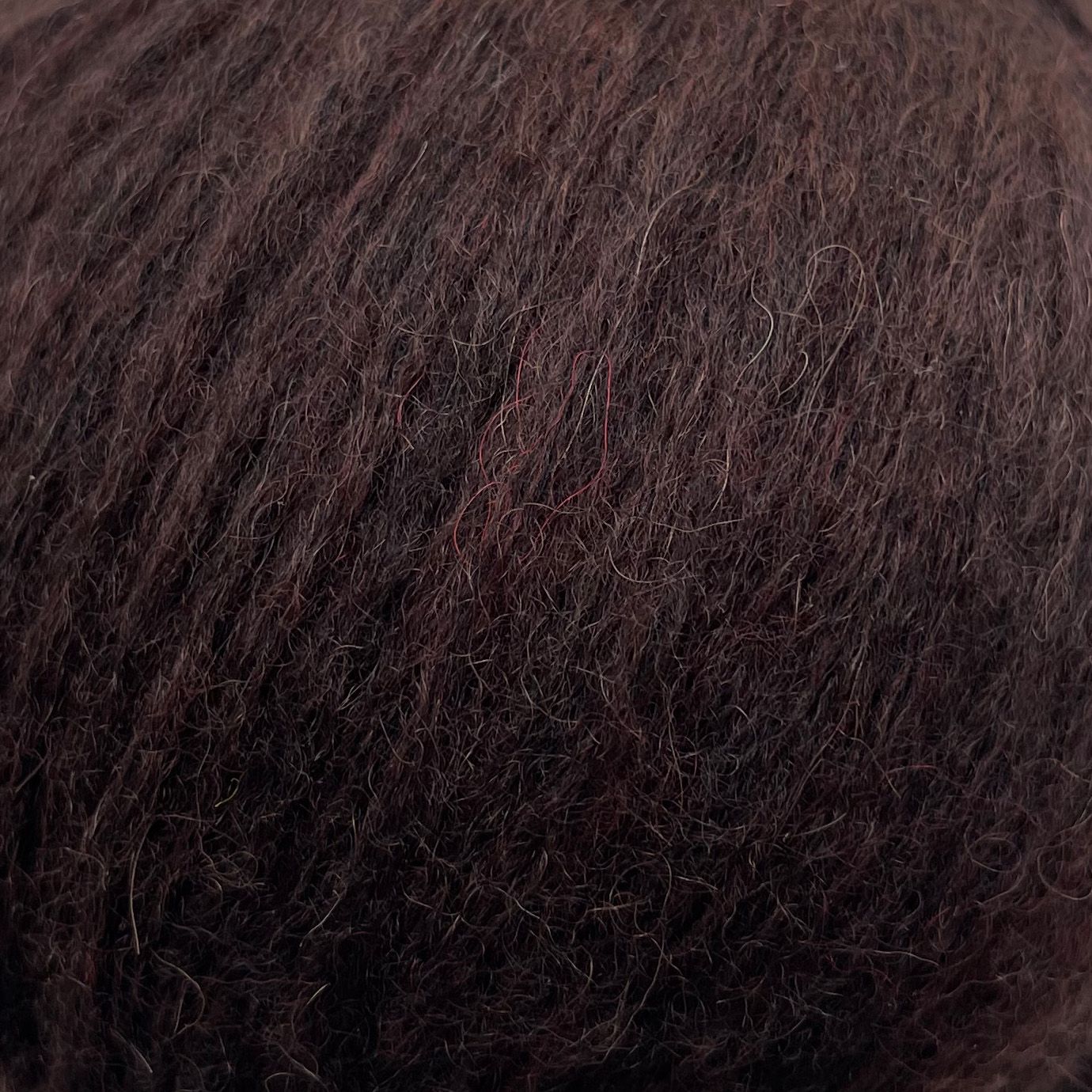 Mahogni Snefnug (snowflake) from Camarose 50g/110 m