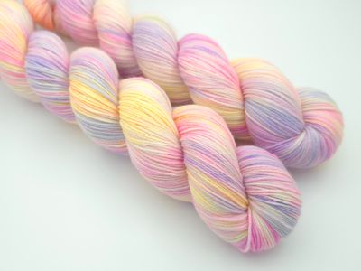 Barbie Ladybug on Organic Merino 400m/100g