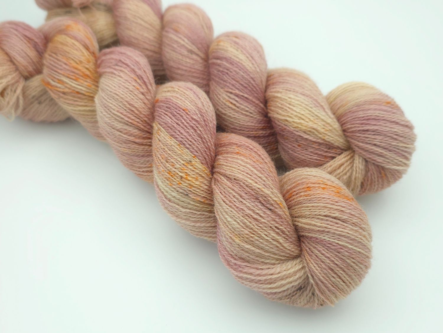 Magnolia Shetland/Bluefaced Leicester/Tussah Silke 50g/400m