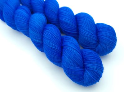 Santorini Ladybug on Organic Merino 400m/100g