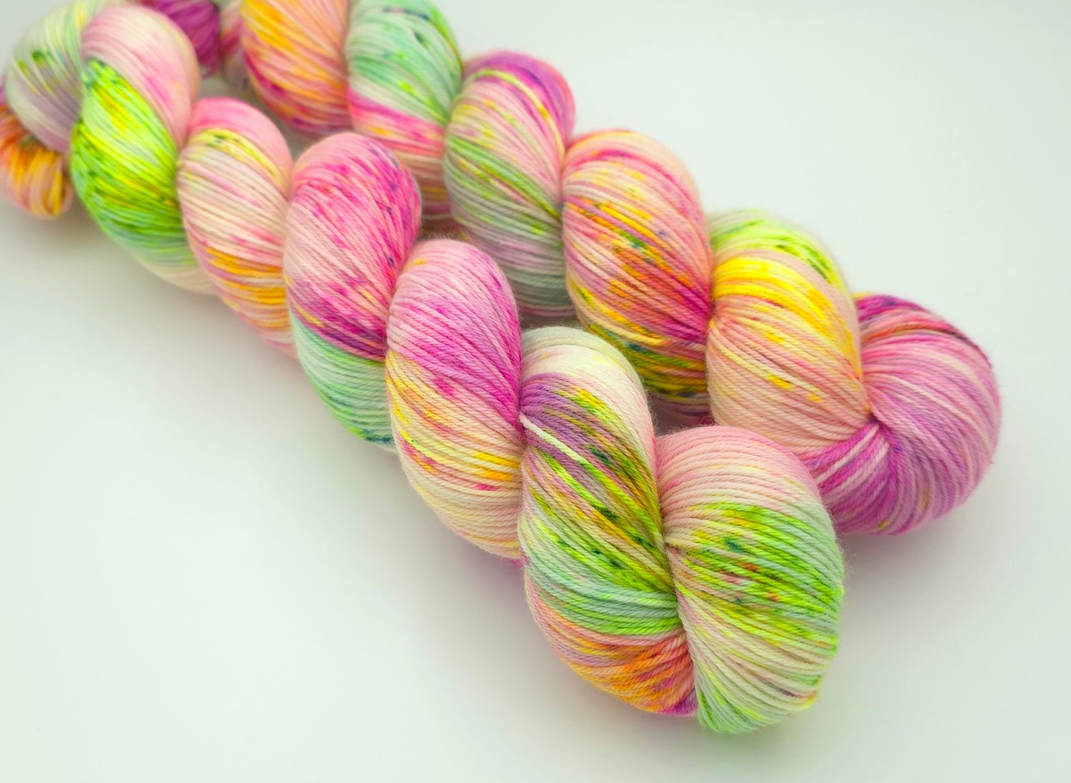 Blush and Bloom Ladybug on Organic Merino 400m /100g